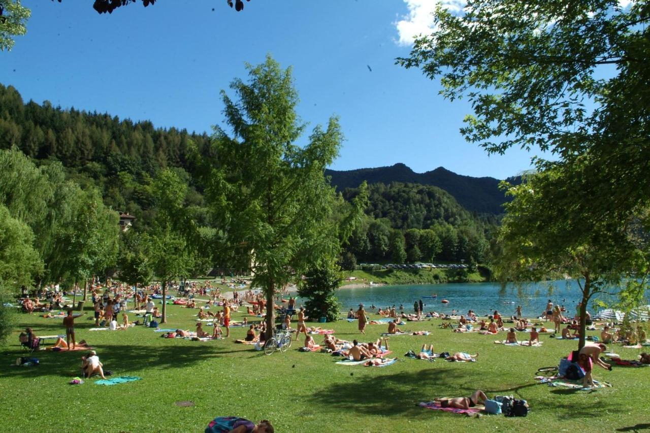 Family Wellness Camping Al Sole Molina di Ledro Luaran gambar