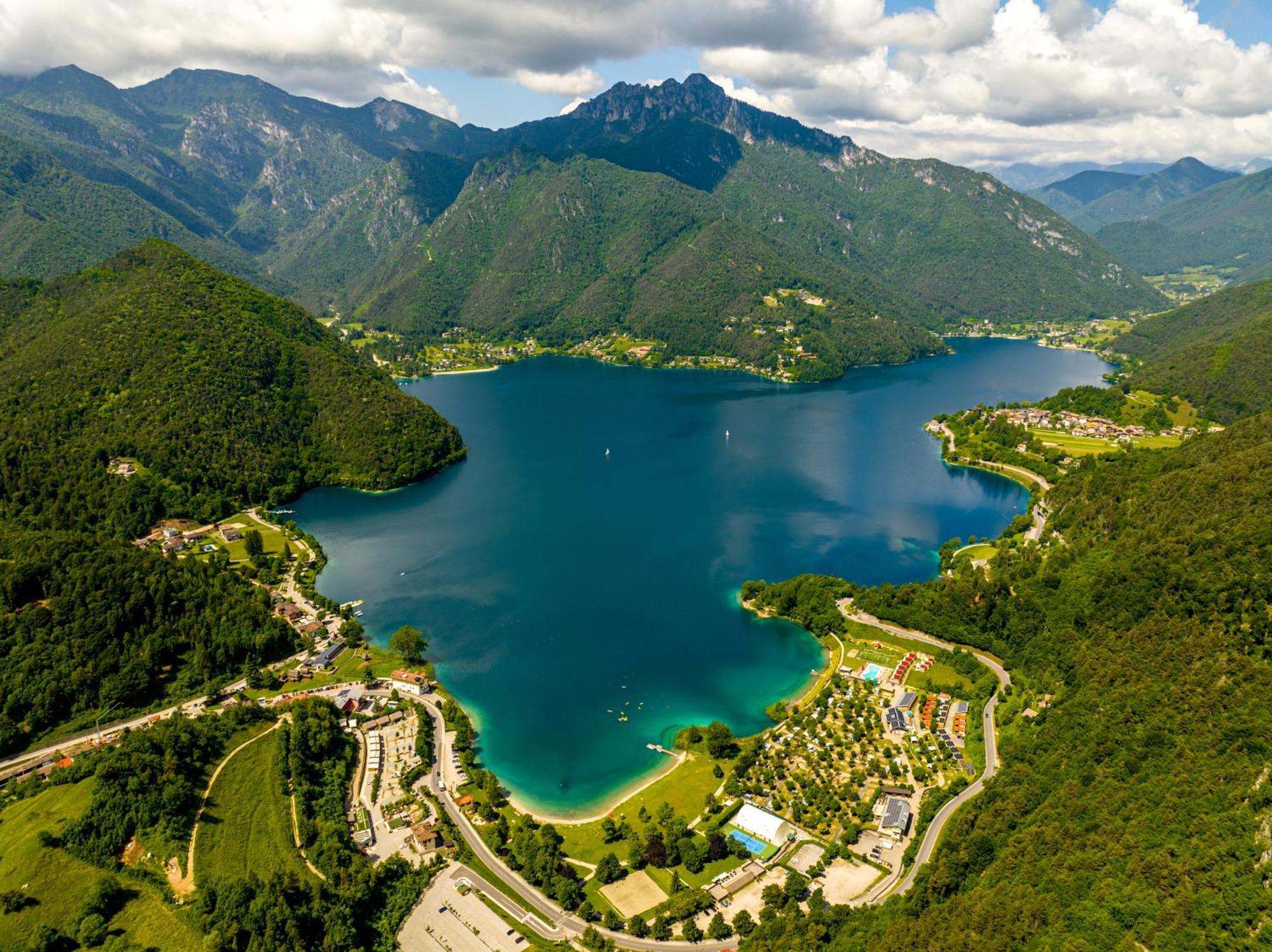 Family Wellness Camping Al Sole Molina di Ledro Luaran gambar